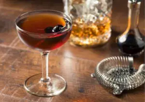 Manhattan Rye Whiskey Cocktail