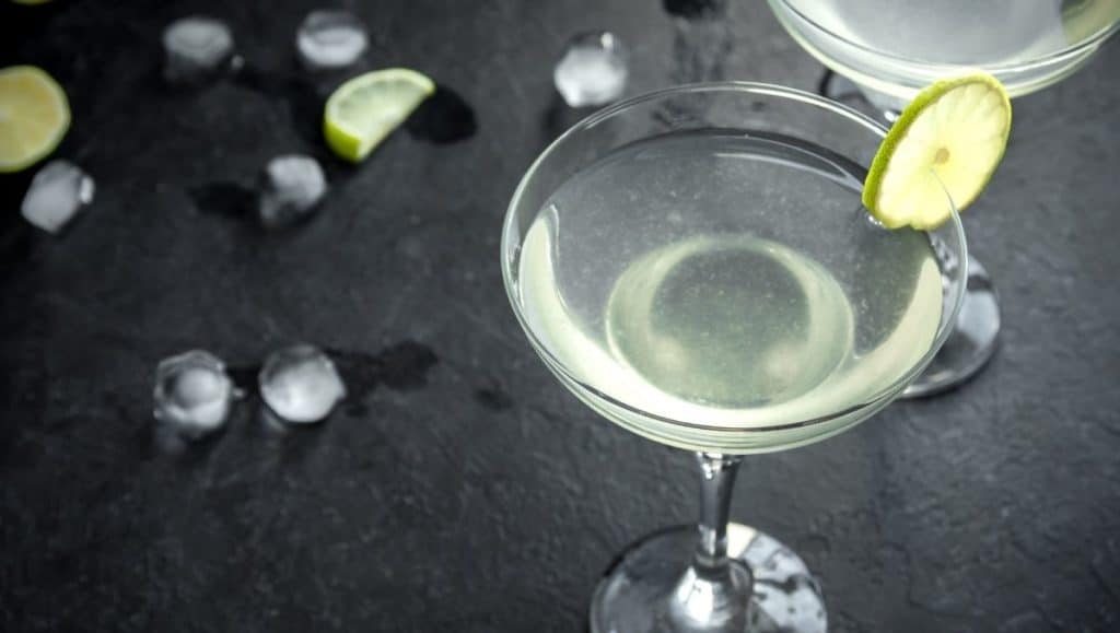 Gin Gimlet Cocktail Recipe & Variations