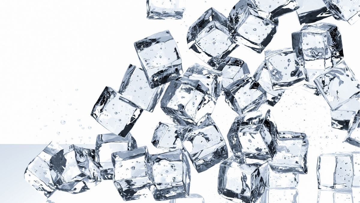 Clear ice cubes