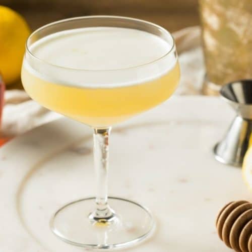 Bee's Knees cocktail with honey