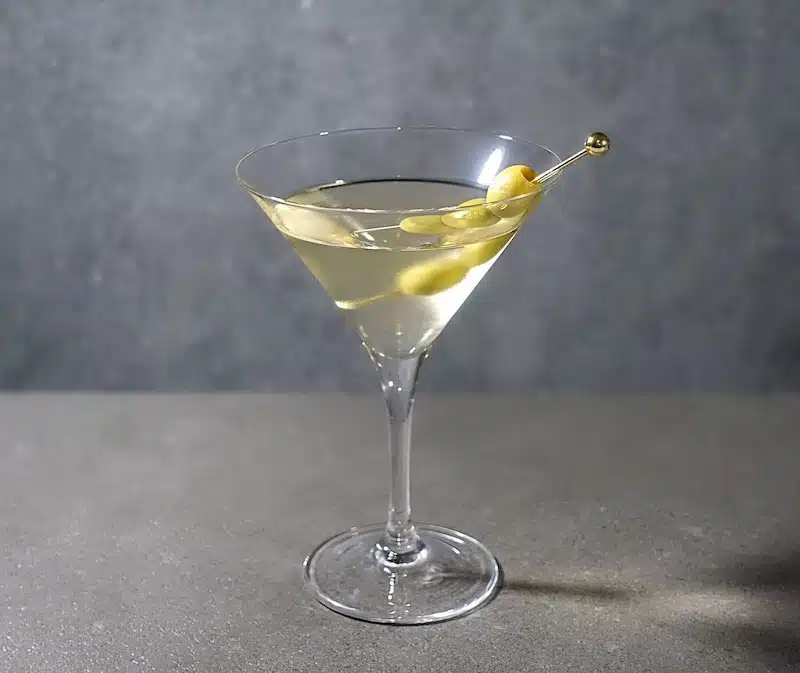 Dry Martini with Gin and olives