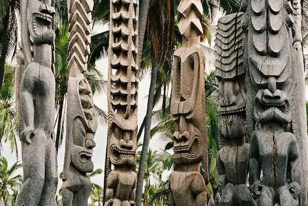 Tiki Maori