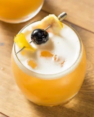 Amaretto Sour cocktail