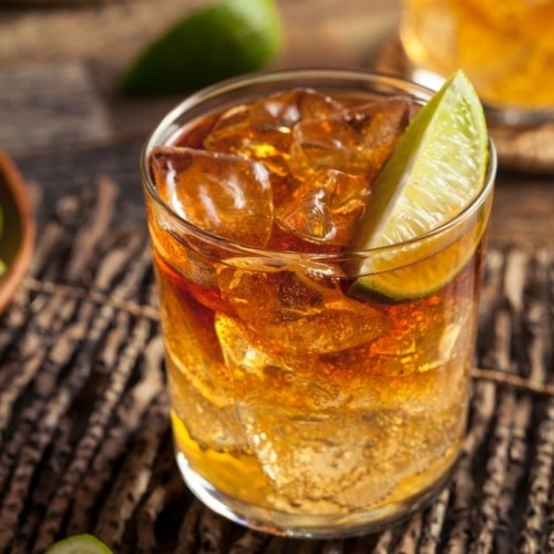 Differences between rum and Rhum agricole