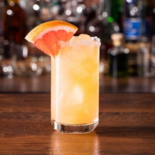 Monte Paloma cocktail - Amaro Montenegro and grapefruit juice