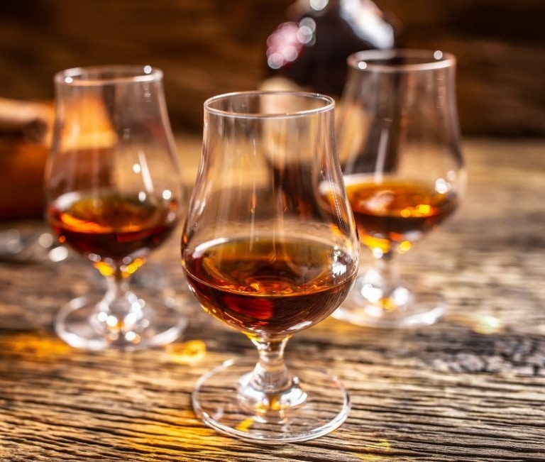 The Ultimate Guide to Rum For Beginners & Experts Cocktail Society