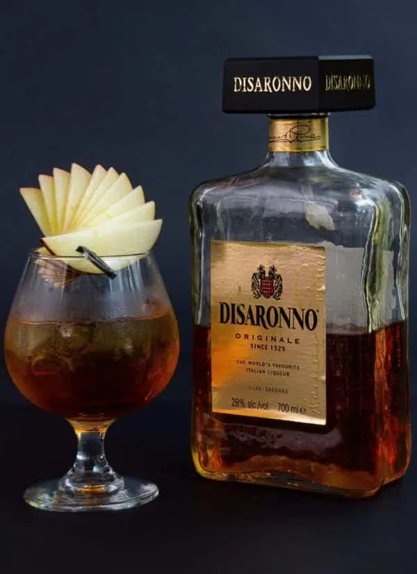Disaronno Amaretto bottle and drink