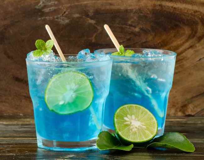 Gatorade as a gin mixer in blue cocktail