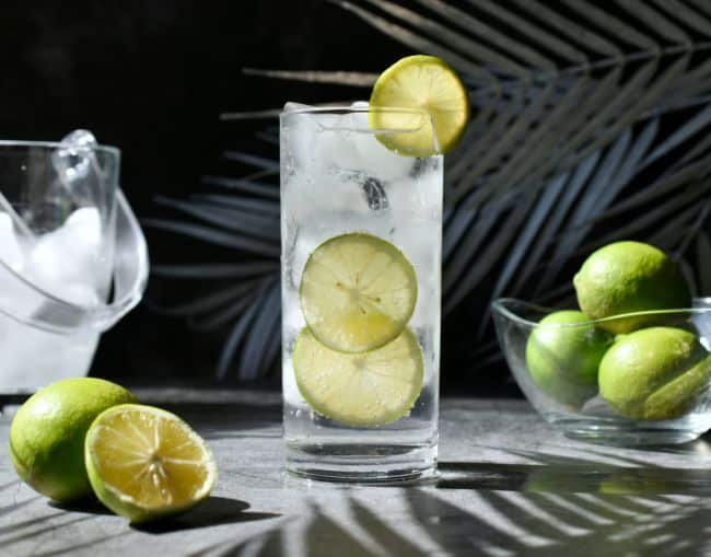 Soda water used to mix with Gin